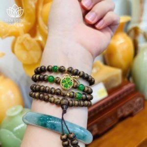 Trầm hương đeo tay có tác dụng gì 