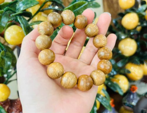 Vòng Trầm Hương Hợp Mệnh – Bí Quyết Thu Hút Tài Lộc Và Bình An